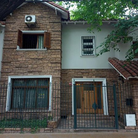 Hostel Casteleyhost Mendoza Exterior foto