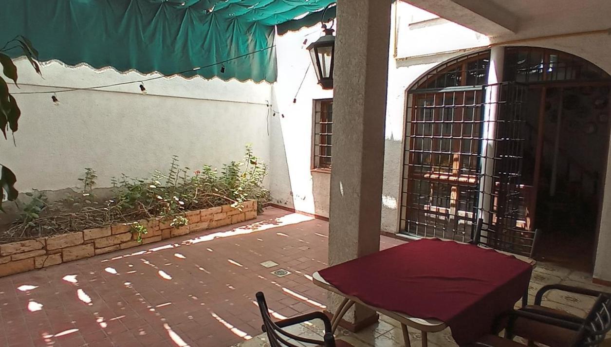 Hostel Casteleyhost Mendoza Exterior foto